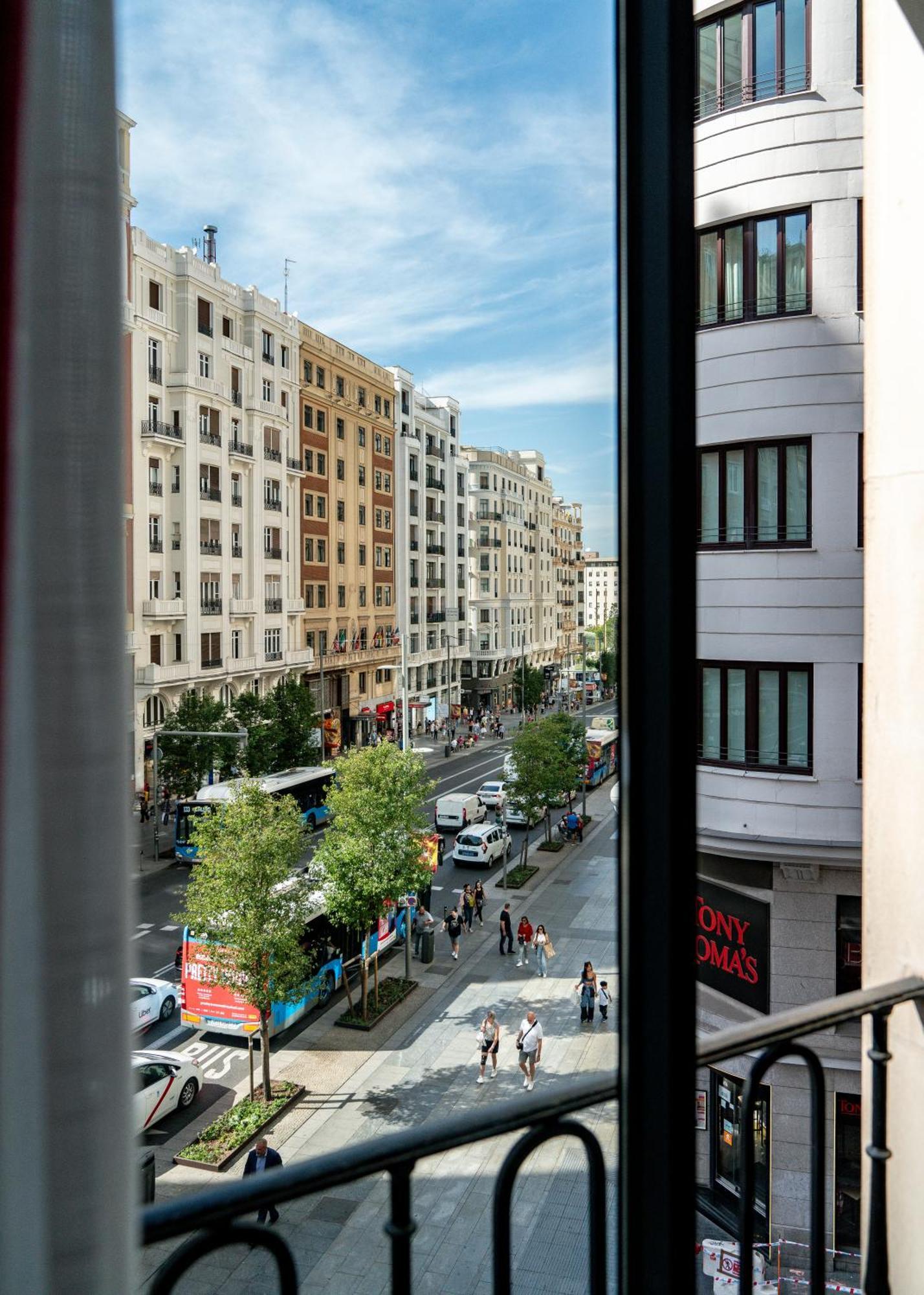 Vincci Via - 66 Hotel Madrid Kültér fotó
