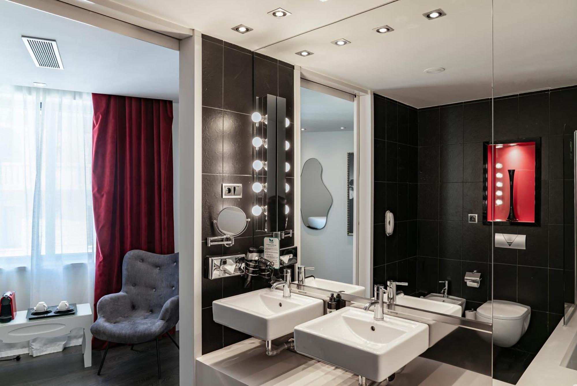 Vincci Via - 66 Hotel Madrid Kültér fotó