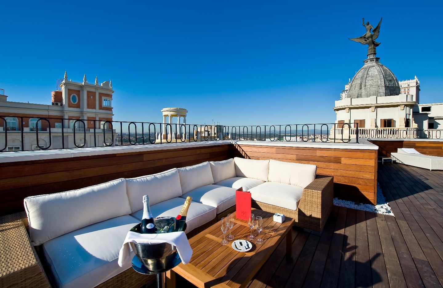 Vincci Via - 66 Hotel Madrid Kültér fotó